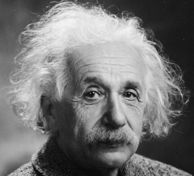 675px-Albert_Einstein_Head